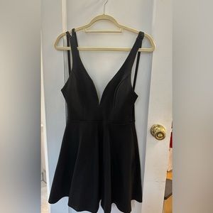 Lulus size small black dress with padding